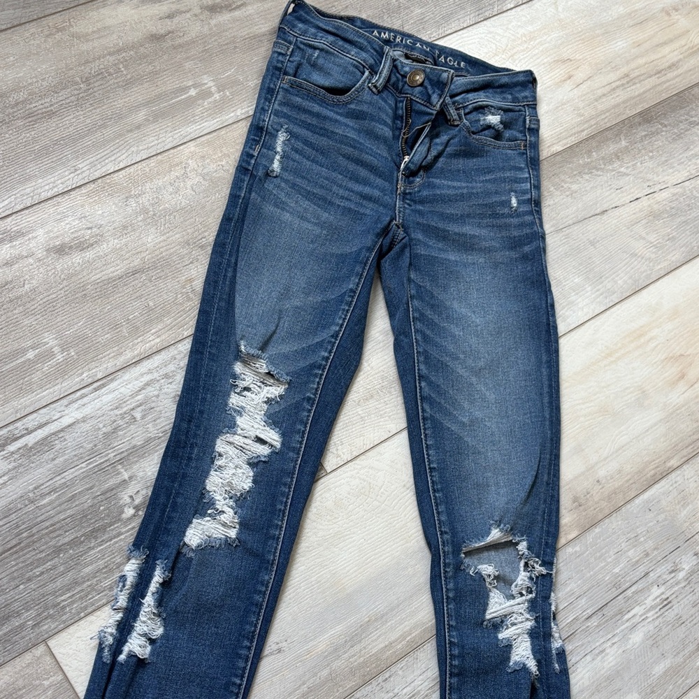 American Eagle Outfitters Next Level Stretch Women's Blue Ripped Skinny Jeans